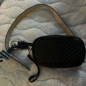 NWT Steve Madden Belt Bag , Black & Gold